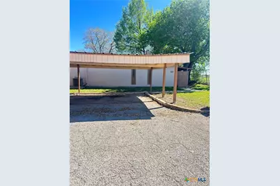 1051 Country Club Drive #28, Seguin, TX 78155 - Photo 17