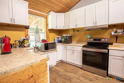 2203 E Trinity Street, Victoria, TX 77901 - Photo 11