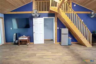 2203 E Trinity St, Victoria, TX 77901 - Photo 7