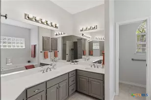 105 Old Campbell Rd, Seguin, TX 78155 - Photo 21