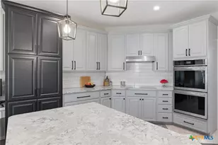 105 Old Campbell Rd, Seguin, TX 78155 - Photo 9