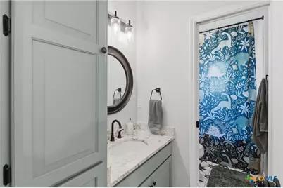 105 Old Campbell Road, Seguin, TX 78155 - Photo 27