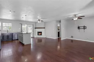 236 Glenbrook Dr, New Braunfels, TX 78130 - Photo 3