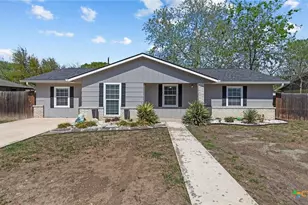 236 Glenbrook Dr, New Braunfels, TX 78130 - Photo 3