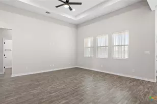 8511 Ventura Blvd, Selma, TX 78154 - Photo 11