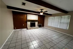 1004 Hillyer St, San Marcos, TX 78666 - Photo 1