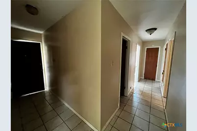 1004 Hillyer Street, San Marcos, TX 78666 - Photo 5