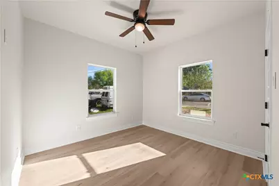 214 Spindletop Street, Gatesville, TX 76528 - Photo 13