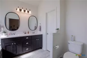 418 Brushy Creek, Victoria, TX 77904 - Photo 13