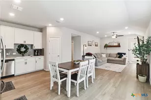 2024 Cowan Dr, New Braunfels, TX 78132 - Photo 11