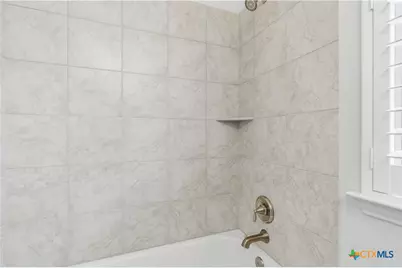 225 Diamondback Drive, Georgetown, TX 78628 - Photo 35