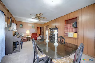 1631 E Fannin Street, Luling, TX 78648 - Photo 5