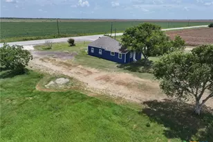 7296 FM 234, El Toro, TX 77957 - Photo 5