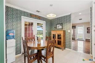 306 Cherrystone Cir, Victoria, TX 77904 - Photo 9