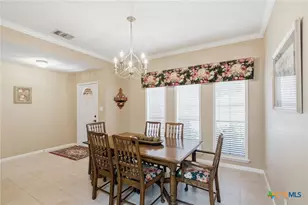 306 Cherrystone Cir, Victoria, TX 77904 - Photo 7