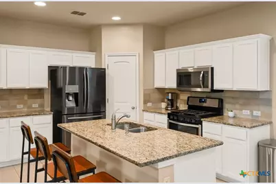 535 Stampede Road, San Marcos, TX 78666 - Photo 9