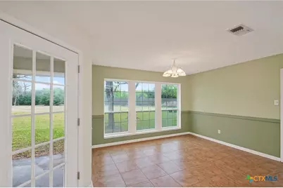 603 Oakway Street, Victoria, TX 77905 - Photo 7