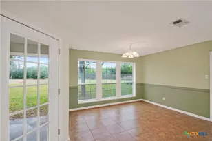 603 Oakway St, Victoria, TX 77905 - Photo 7