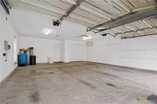 603 Oakway St, Victoria, TX 77905 - Photo 41