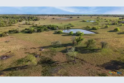 2427 Fm 234 South, Edna, TX 77957 - Photo 25