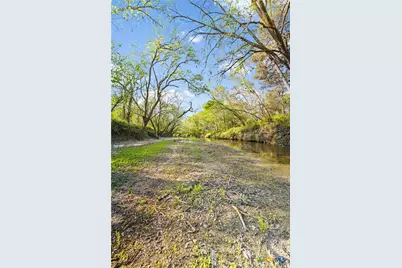 2427 Fm 234 South, Edna, TX 77957 - Photo 23