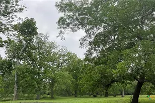2427 Fm 234 S, Edna, TX 77957 - Photo 29