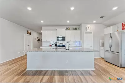 2946 Daisy Meadow, New Braunfels, TX 78130 - Photo 3