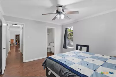 1051 Country Club Drive #21, Seguin, TX 78155 - Photo 13