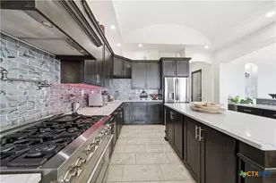 205 Co Rd 2727, Mico, TX 78056 - Photo 33