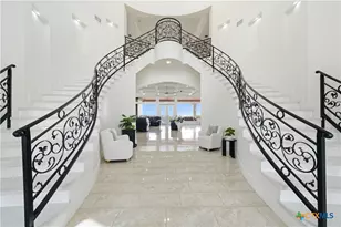 205 Co Rd 2727, Mico, TX 78056 - Photo 19