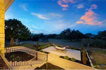 1058 Provence Place, New Braunfels, TX 78132 - Photo 9
