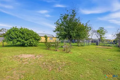 3278 State Highway 172, Ganado, TX 77962 - Photo 11