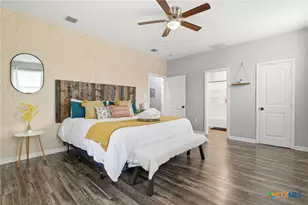 230 Thompson Pl, San Antonio, TX 78225 - Photo 29