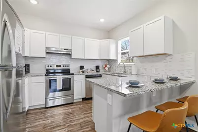 230 Thompson Place, San Antonio, TX 78225 - Photo 9