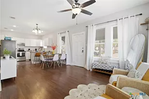 230 Thompson Pl, San Antonio, TX 78225 - Photo 13