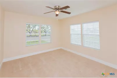 1903 E North Street, Victoria, TX 77901 - Photo 9