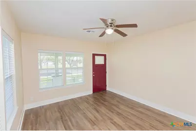 1903 E North Street, Victoria, TX 77901 - Photo 3