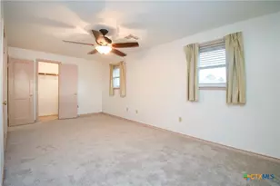 605 State Hwy 172, Ganado, TX 77962 - Photo 13