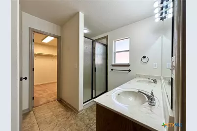 700 Brooklyn Kay Drive, Killeen, TX 76542 - Photo 27