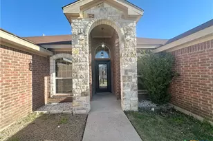 700 Brooklyn Kay Dr, Killeen, TX 76542 - Photo 3