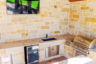 1980 County Rd 361, La Vernia, TX 78121 - Photo 17