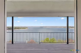 382 Kings Crown, Canyon Lake, TX 78133 - Photo 17