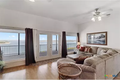 382 Kings Crown, Canyon Lake, TX 78133 - Photo 15