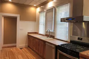 414 W San Antonio St, San Marcos, TX 78666 - Photo 5