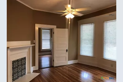 414 W San Antonio Street, San Marcos, TX 78666 - Photo 9