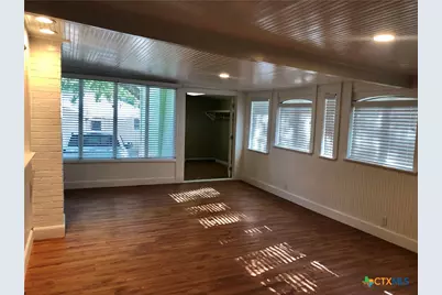 414 W San Antonio Street, San Marcos, TX 78666 - Photo 17