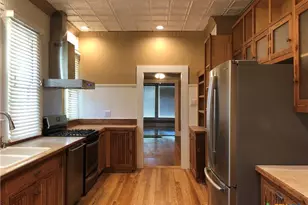 414 W San Antonio St, San Marcos, TX 78666 - Photo 9