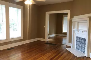 414 W San Antonio St, San Marcos, TX 78666 - Photo 5