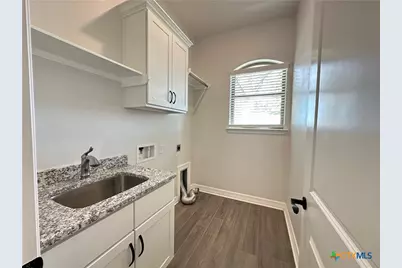 406 Eagle Heights Drive, Salado, TX 76571 - Photo 33