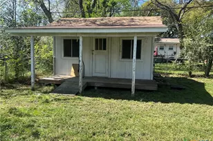 1324 N 60th St, Waco, TX 76710 - Photo 11